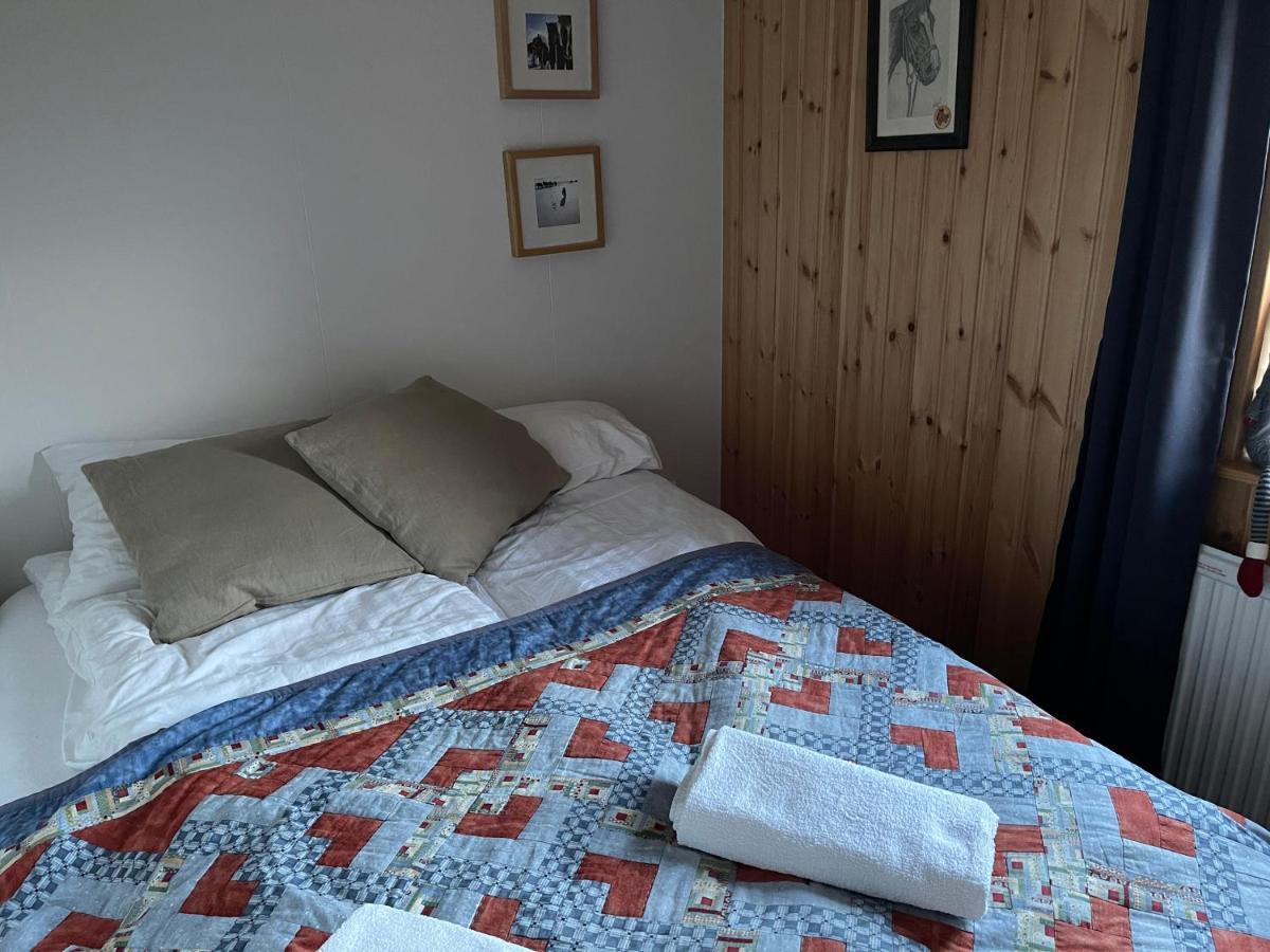 Foegruvallakot Cabin Hella Bagian luar foto